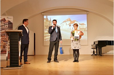 Nejlepším venkovským knihovníkem Olomouckého kraje  se v roce 2021 stala Lenka Janků z knihovny v Oskavě