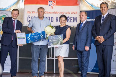 Čechy pod Kosířem si převzaly ocenění v soutěži Vesnice roku Olomouckého kraje