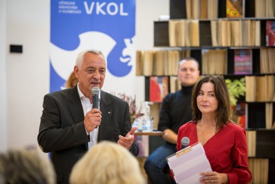 Noc literatury v Olomouci nabídla veřejné čtení Lenky Krobotové
