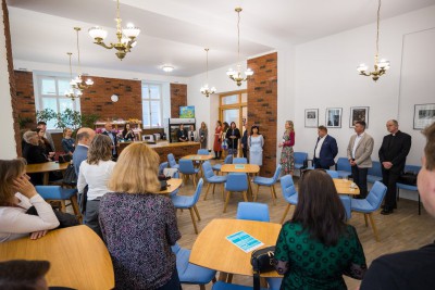 Neziskovka Za sklem otevřela v Olomouci nové prostory pro klienty s autismem