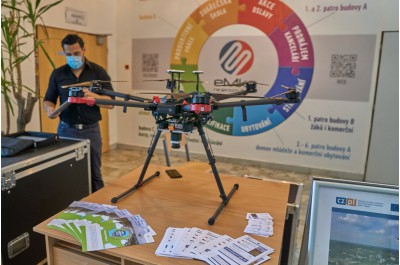 Průmyslová škola v Jeseníku otevírá kurz pro piloty dronů