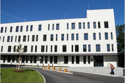 Nemocnice má novou internu za čtvrt miliardy korun. Bez Olomouckého kraje by nevznikla