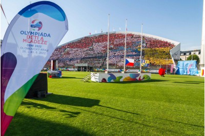 Andrův stadion zaplnily mladé sportovní naděje. Začala Olympiáda dětí a mládeže