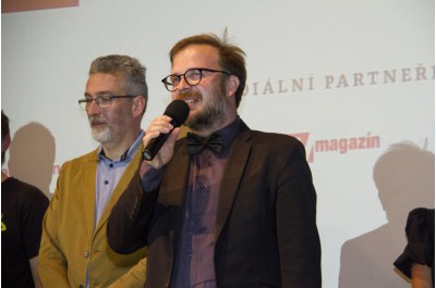 Miroslav Krobot uvádí Velkou premiéru. V regionu ji jako první viděli diváci v Prostějově a v Olomouci