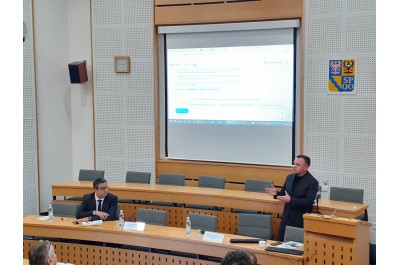 Kraj uspořádal pro starosty obcí a měst seminář o umělé inteligenci