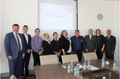 Studenti z partnerské Kostromy na kraji. Setkali se s náměstky Hynkem a Zemánkem