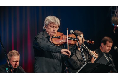 Slavnostní koncert pořádaný u příležitosti 50. výročí otevření kulturního domu v Zábřehu