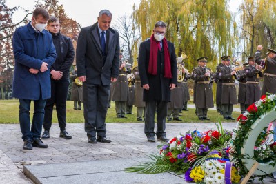 Zástupci Olomouckého kraje uctili památku Jana Opletala