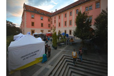 Otevřelo se Americké centrum při Univerzitě Palackého v Olomouci
