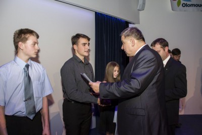 Olomoucký kraj odměnil talentované žáky a studenty