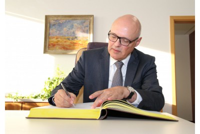 Hejtman Ladislav Okleštěk jednal se švýcarským velvyslancem