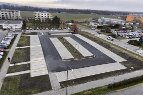 Parkování u prostějovské nemocnice bude jednodušší, díky krajské investici