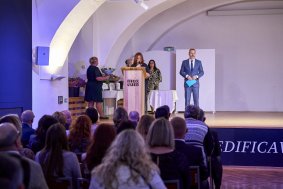 Kraj ocení lidi se srdcem na dlani. Nominujte ty pravé