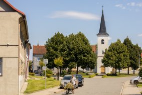 Hejtmanství výrazně posílilo podporu obcí. Na venkov míří 75 miliónů