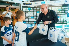 Léto odstartovali fotbalem. Mladí sportovci zahájili tradiční fotbalovou školu