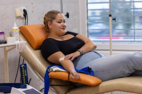 Studenti z Olomouckého kraje pomáhají darováním krve. Zapojují se do kampaně Tvůrci zítřka