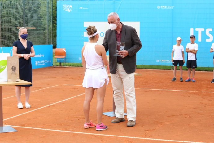 Tenisový turnaj ITS CUP 2021 ovládla v Olomouci patnáctiletá Sára Bejlek
