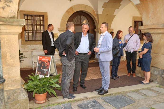 Šternberské hradní návrší se proměnilo. Za desítky miliónů korun