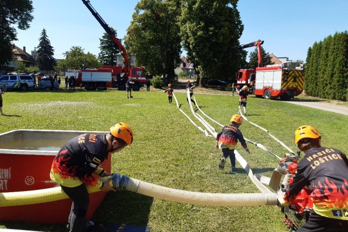 V Lošticích slavili 130 let od založení sboru dobrovolných hasičů; foto: SDH Loštice