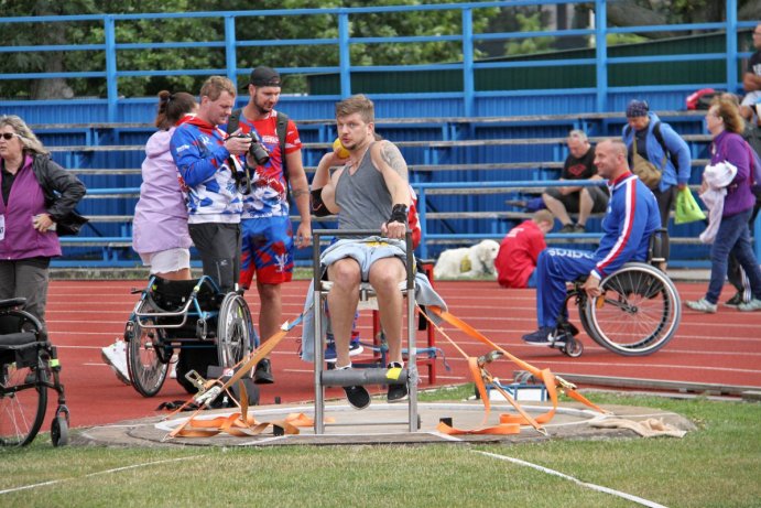 Hendikepovaní atleti v Olomouci