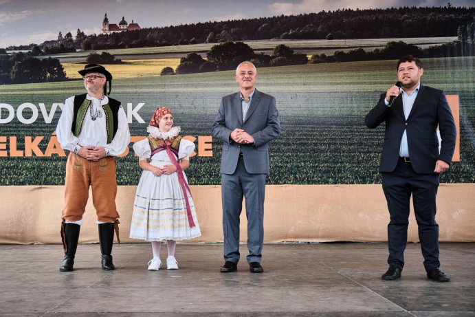 Festival Lidový rok nabídl tradiční folklórní hudbu, kroje, zvyky a obyčeje