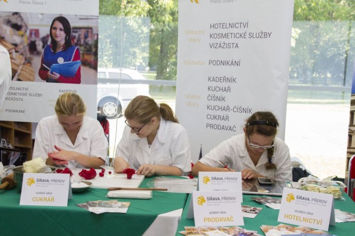 První Burza práce a vzdělání už dnes v Olomouci