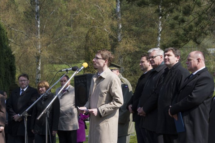Vedení Olomouckého kraje uctilo památku obětí javoříčské a zákřovské tragédie