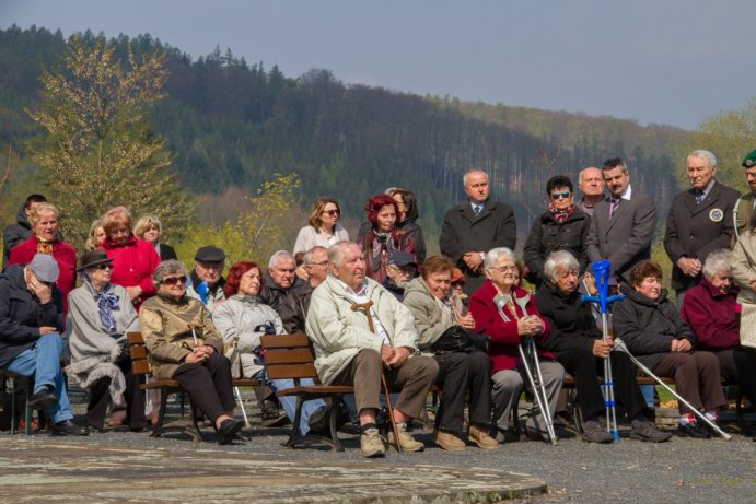 Vedení Olomouckého kraje uctilo památku obětí javoříčské a zákřovské tragédie