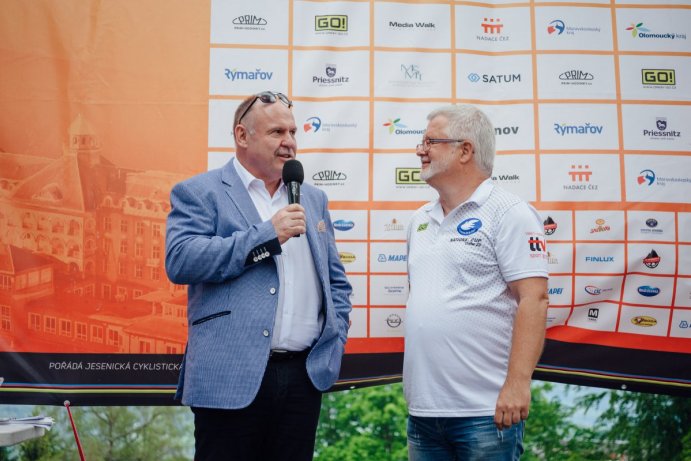 Vynikající Schlegel: útočil a průběžně je třetí
