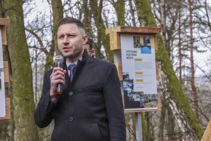 Zástupci kraje si připomněli 80. výročí bratrušovské tragédie