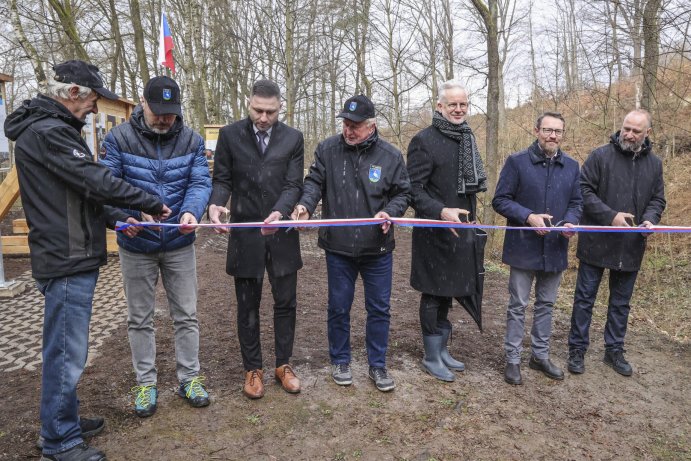 Zástupci kraje si připomněli 80. výročí bratrušovské tragédie
