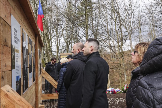 Zástupci kraje si připomněli 80. výročí bratrušovské tragédie