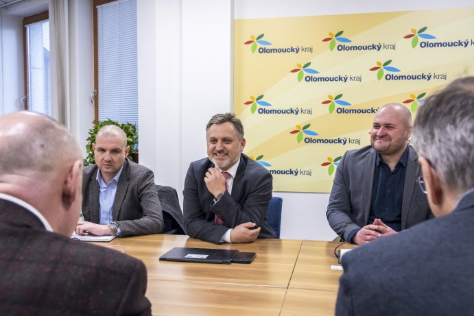 Posílení spolupráce. Kraj jednal se Svazem průmyslu a dopravy