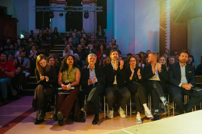 Festival AFO v Olomouci přilákal tisíce návštěvníků. Hlavní cenu získal film o želvách