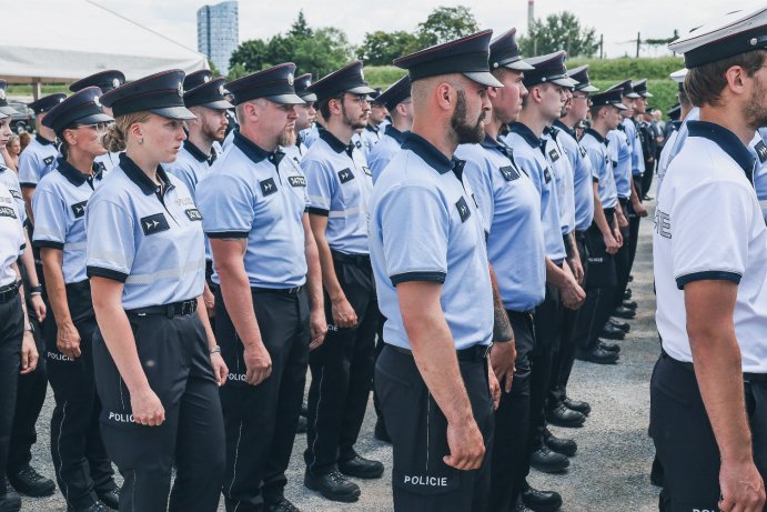 Policie vzdala hold těm, kteří slouží s nasazením