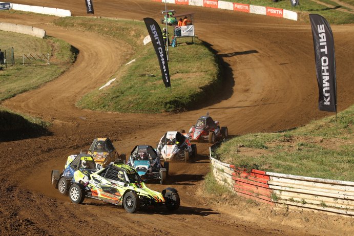  Přerov hostil mistrovství v autokrosu