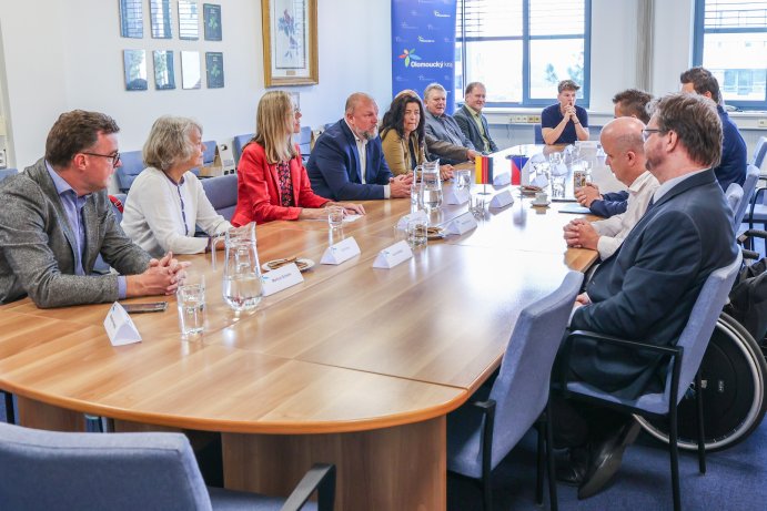 Delegace z Würzburgu v Olomouckém kraji: kultura, školy i hasiči