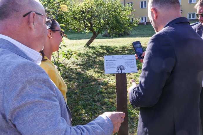 Strom přátelství symbolicky stvrdil spolupráci Olomouckého a Trnavského kraje