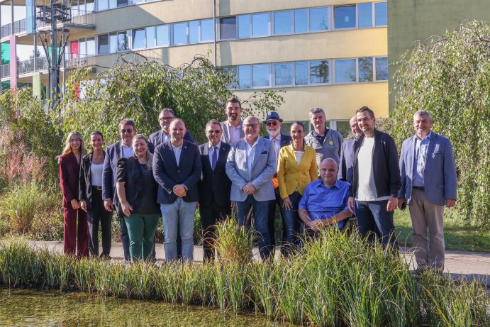 Strom přátelství symbolicky stvrdil spolupráci Olomouckého a Trnavského kraje