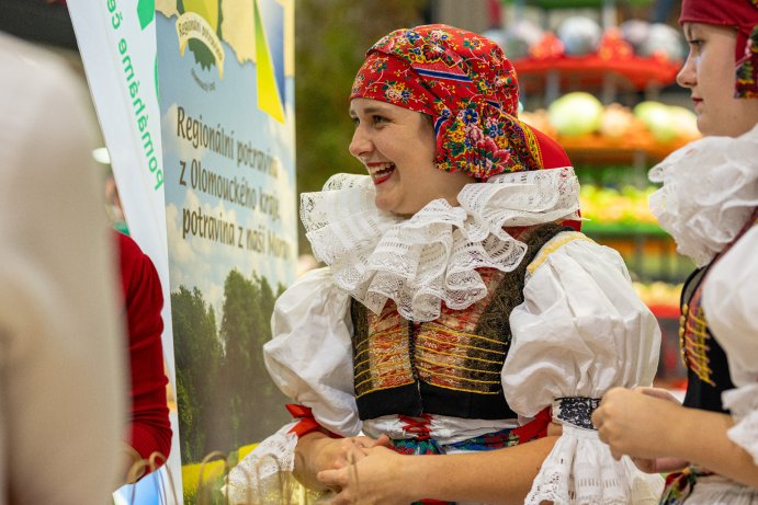 Flora Olomouc opět rozzářila podzim barvami. Jubilejní 30. ročník přilákal tisíce návštěvníků