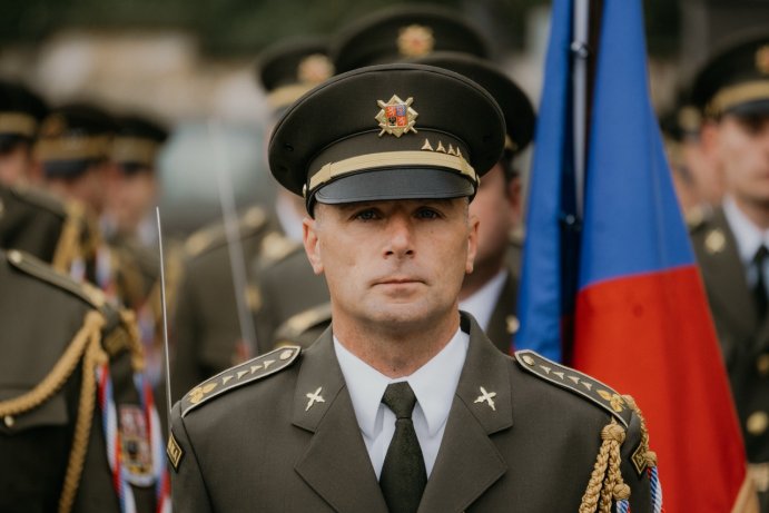  Slavnostní žehnání bojového praporu 7. mechanizované brigády
