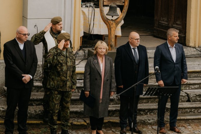  Slavnostní žehnání bojového praporu 7. mechanizované brigády
