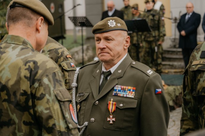  Slavnostní žehnání bojového praporu 7. mechanizované brigády
