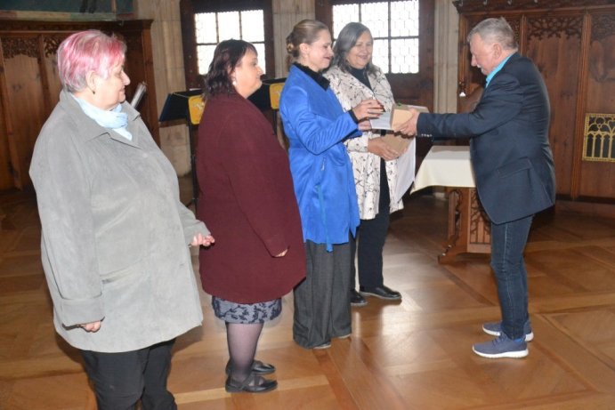  Jsou přáteli hradu Bouzov. Už pětatřicet let
