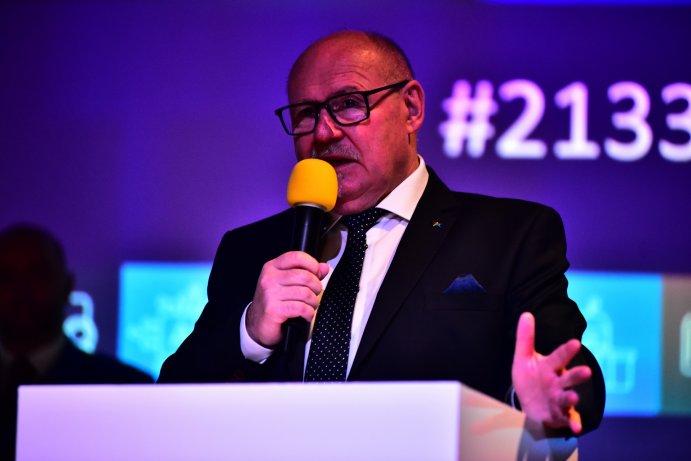  Veřejná správa jde moderní cestou
