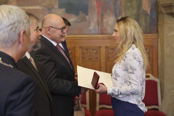  Medaile profesora Janského pro dárce krve
