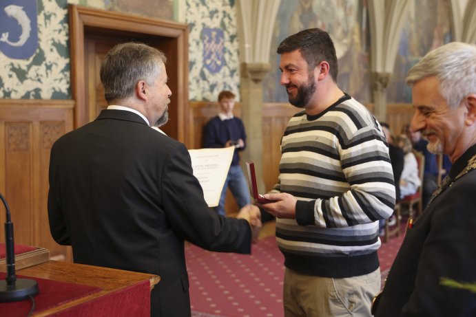  Medaile profesora Janského pro dárce krve
