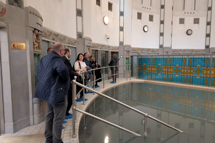 PXL_20251111_110609945