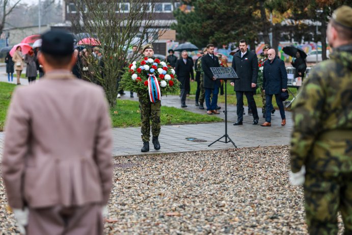  Svoboda a demokracie, 17. listopad uctili také v Olomouci