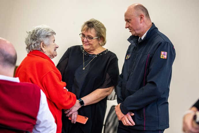 Požár v kuchyni nebo nástrahy zimy? Kalendář hasičů a kraje poradí